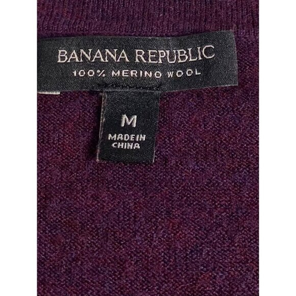 Banana Republic Sweater Women’s M Plum Merino Wool V-Neck Side Slits Casual Cozy - Picture 3 of 14